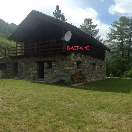 Вілла Baite Cialvrina Грессоне-Сен-Жан Екстер'єр фото